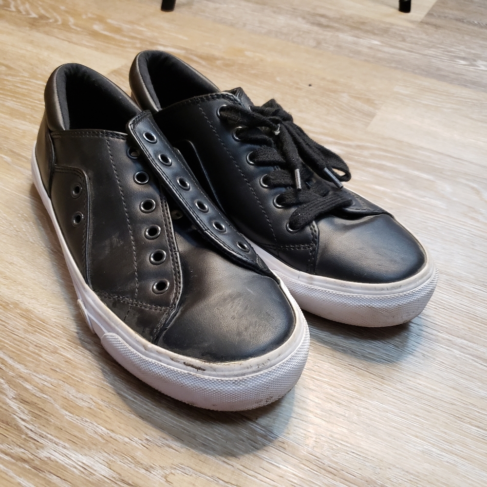 Guess shoes black